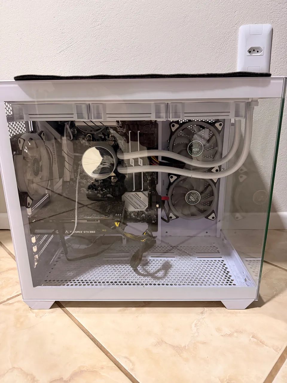 VENDENDO URGENTE PC + 144hz - Foto 2