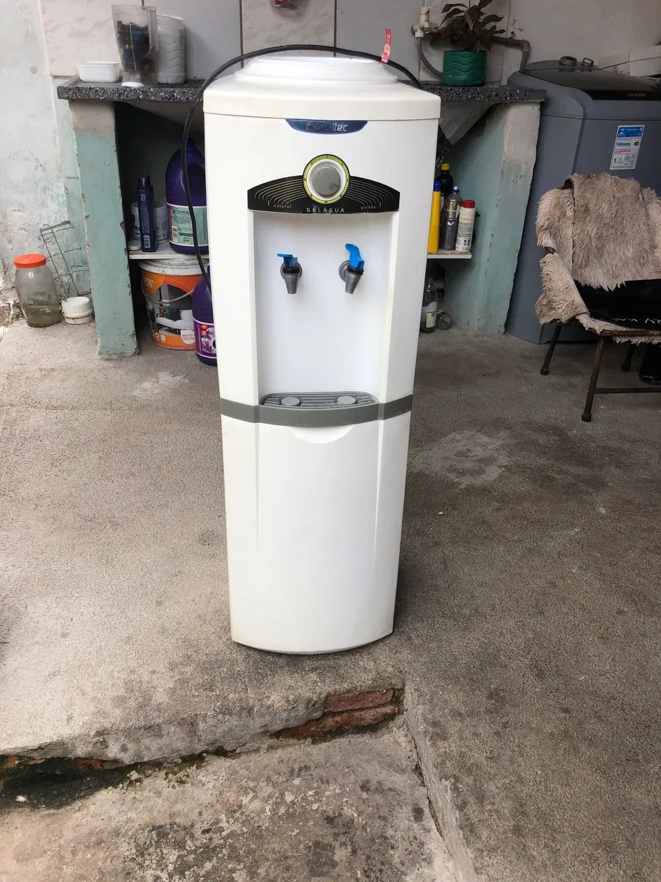 Gela água esmaltec