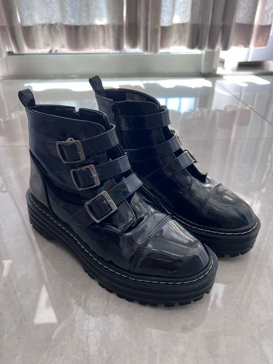 Bota Coturno Arezzo Número 37/38