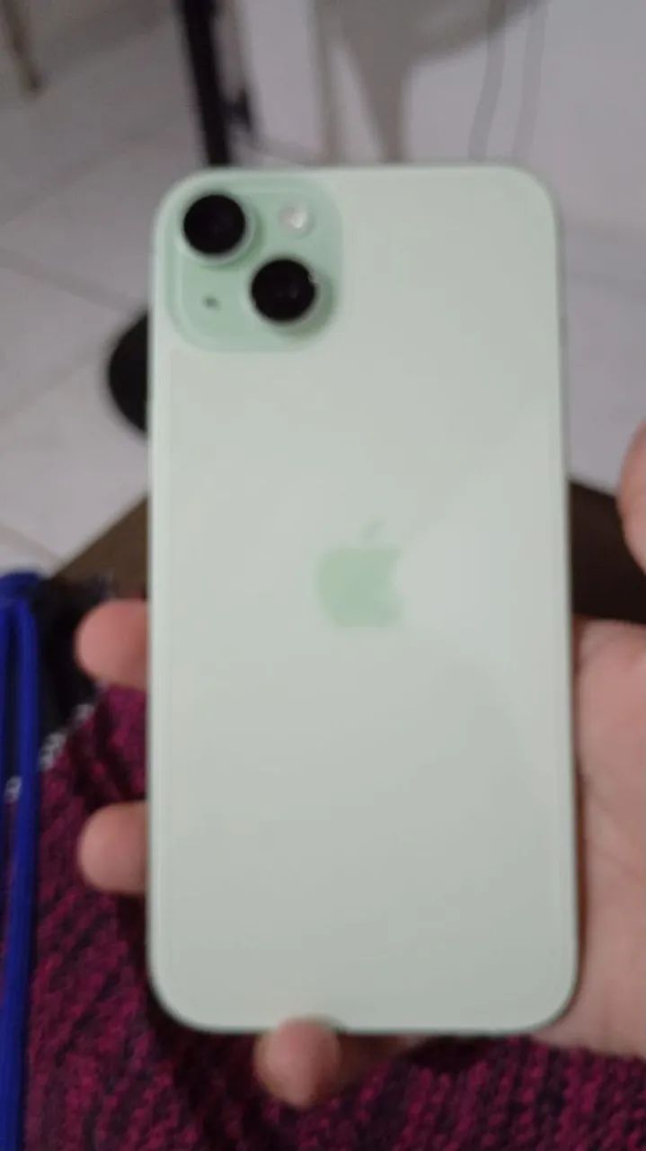 iPhone 15 plus 128gb
