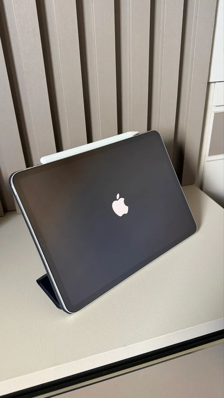 iPad Pro 11, 64GB, A1980 + Apple Pencil 2 + Capa - Ótimo Estado