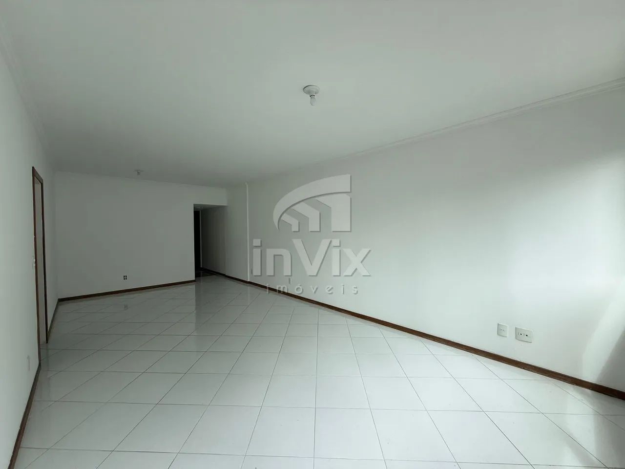 Planta com 130m², 3 quartos no miolo da Praia do Canto - Foto 2