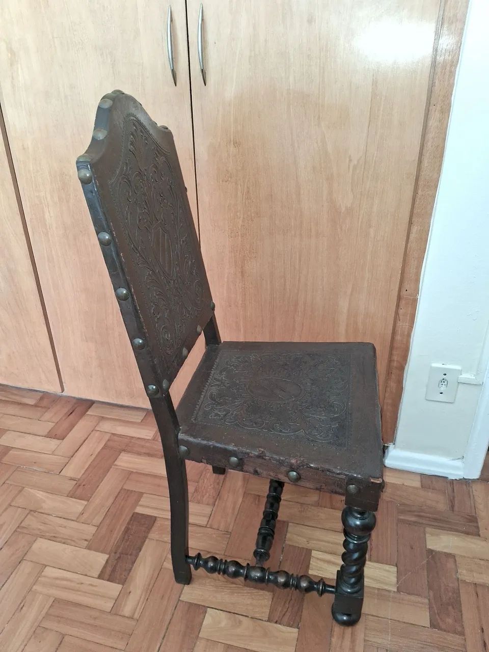 Cadeira manoelina antiga peça de época - Foto 5