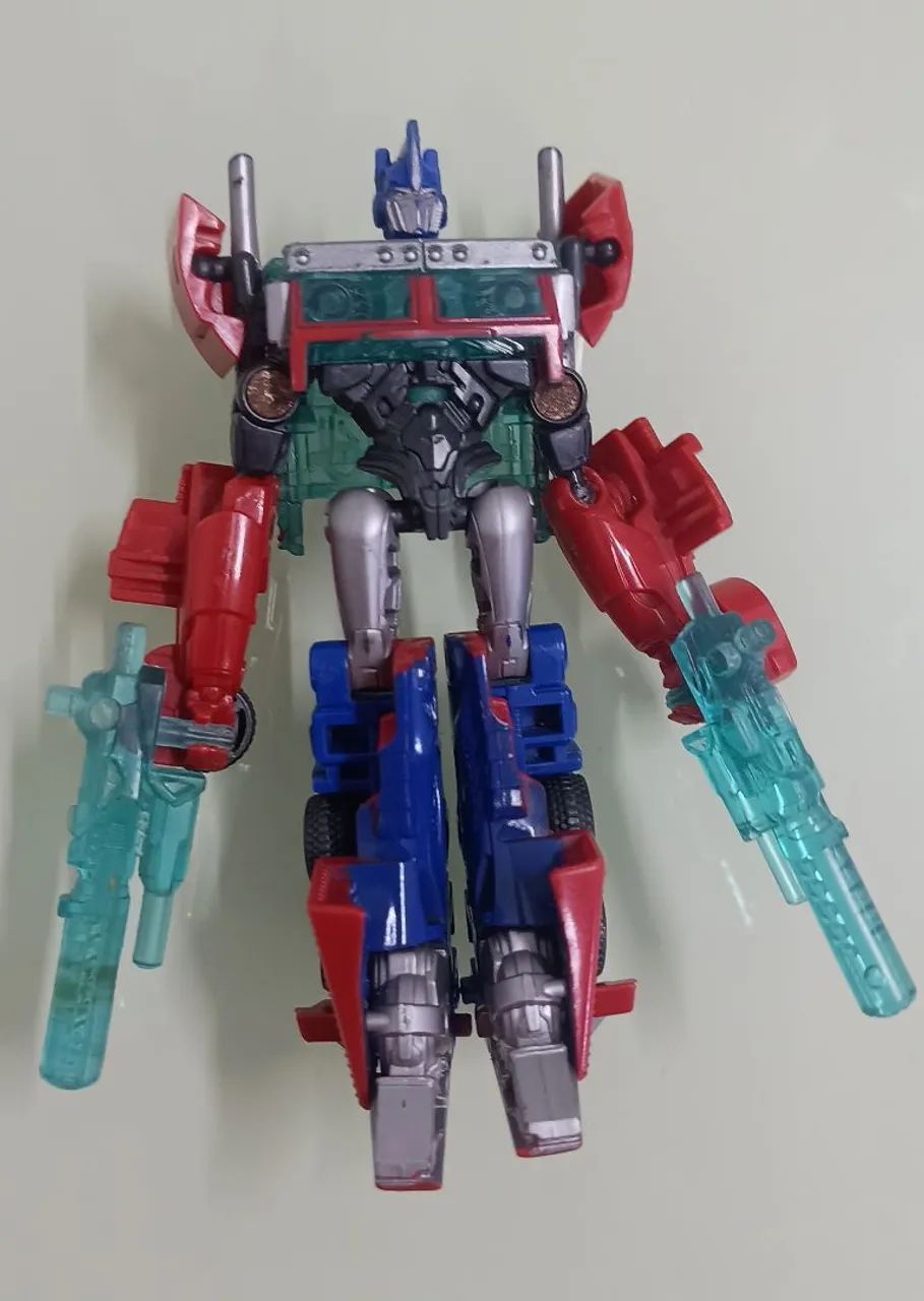 Transformers Prime Cyberverse Commander Class Optimus Prime ( Hasbro). - Foto 4