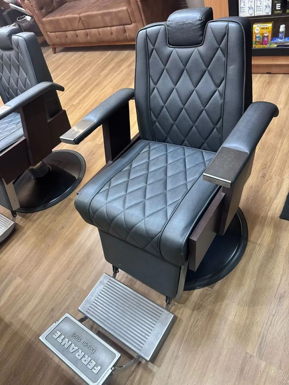 Cadeira Para barbearia Ferrante - Foto 2