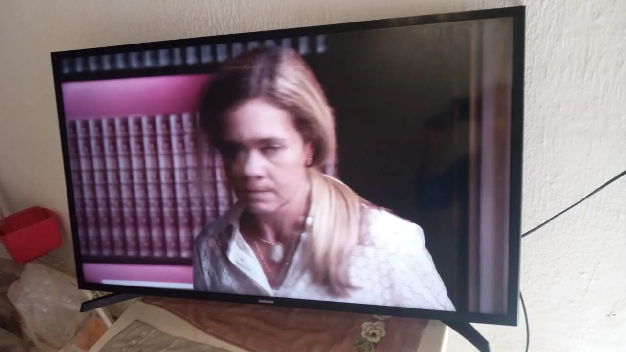 Vendo tv Samsung de 43 - Foto 4