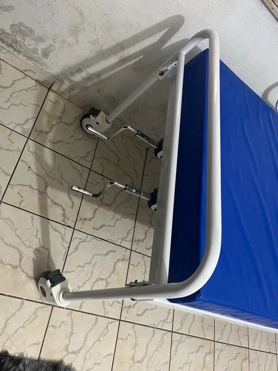 Cama hospitalar  - Foto 3