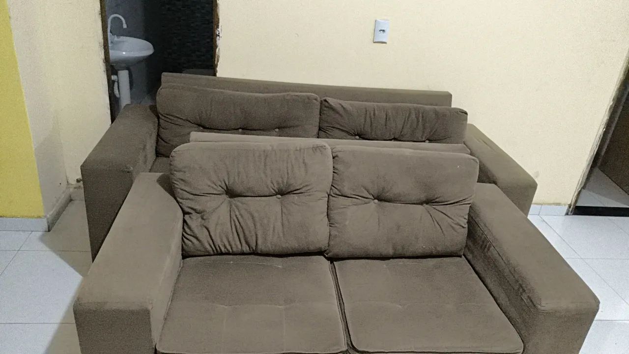 2 Sofás c/ 2 e 3 lugares 65576095485954125
