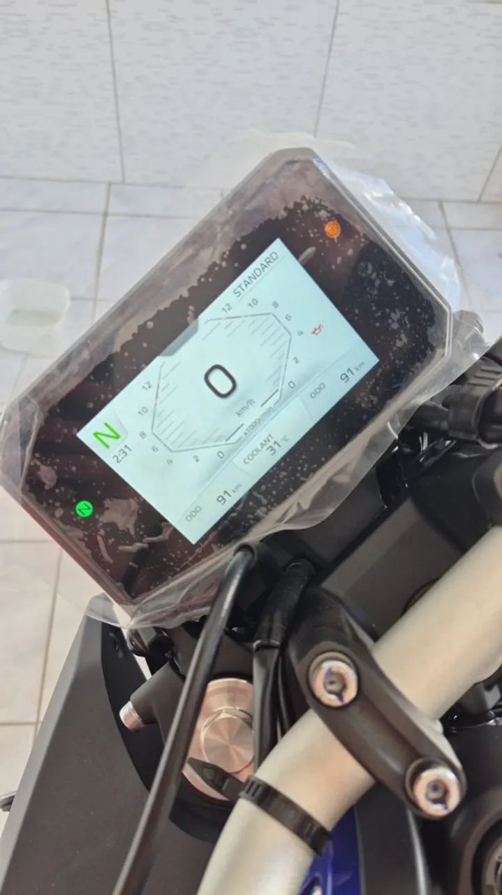YAMAHA MT-07 2026 - Foto 3