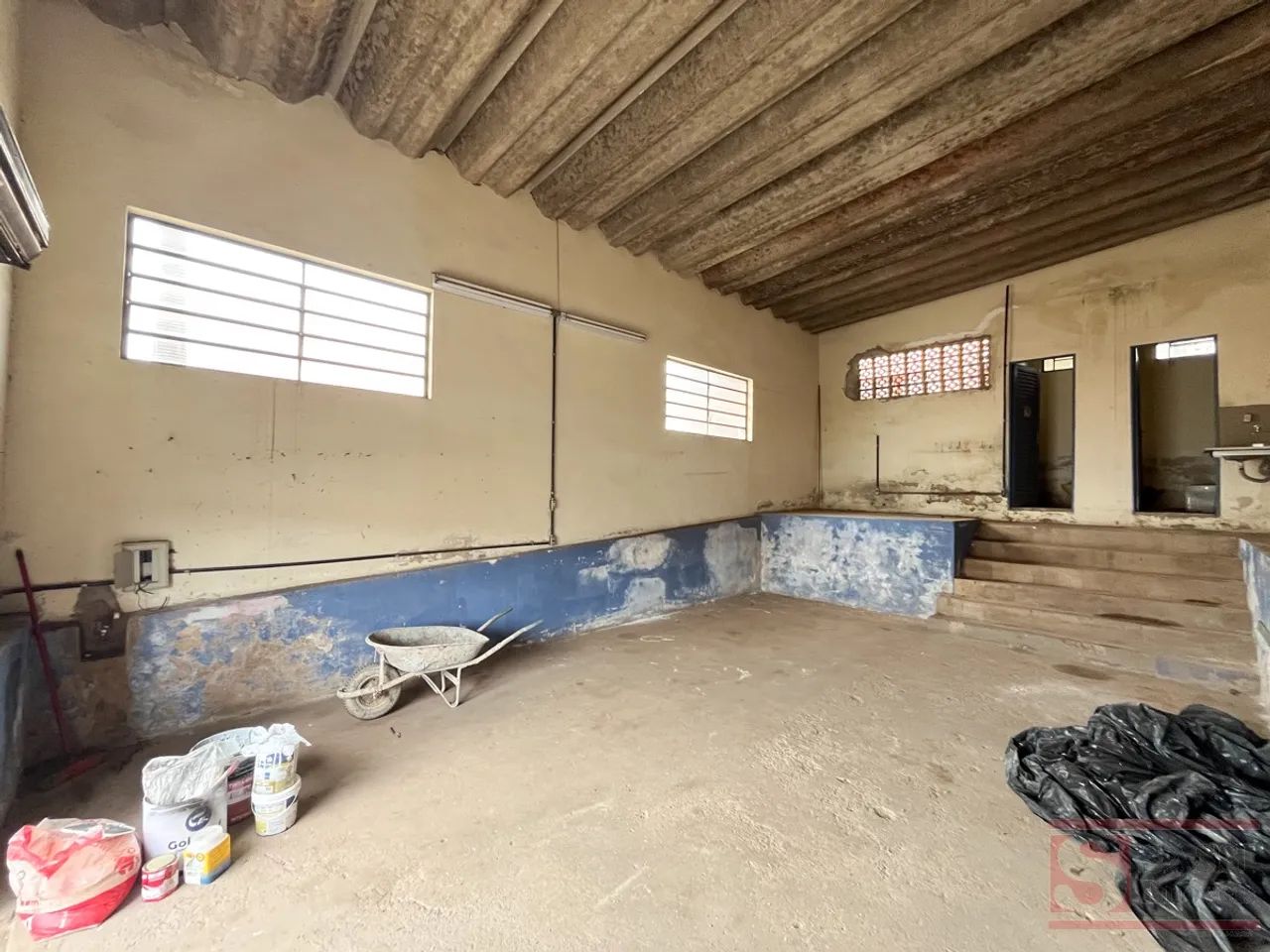 Sala Comercial em JARDIM NOVA ITALIA - Foto 2