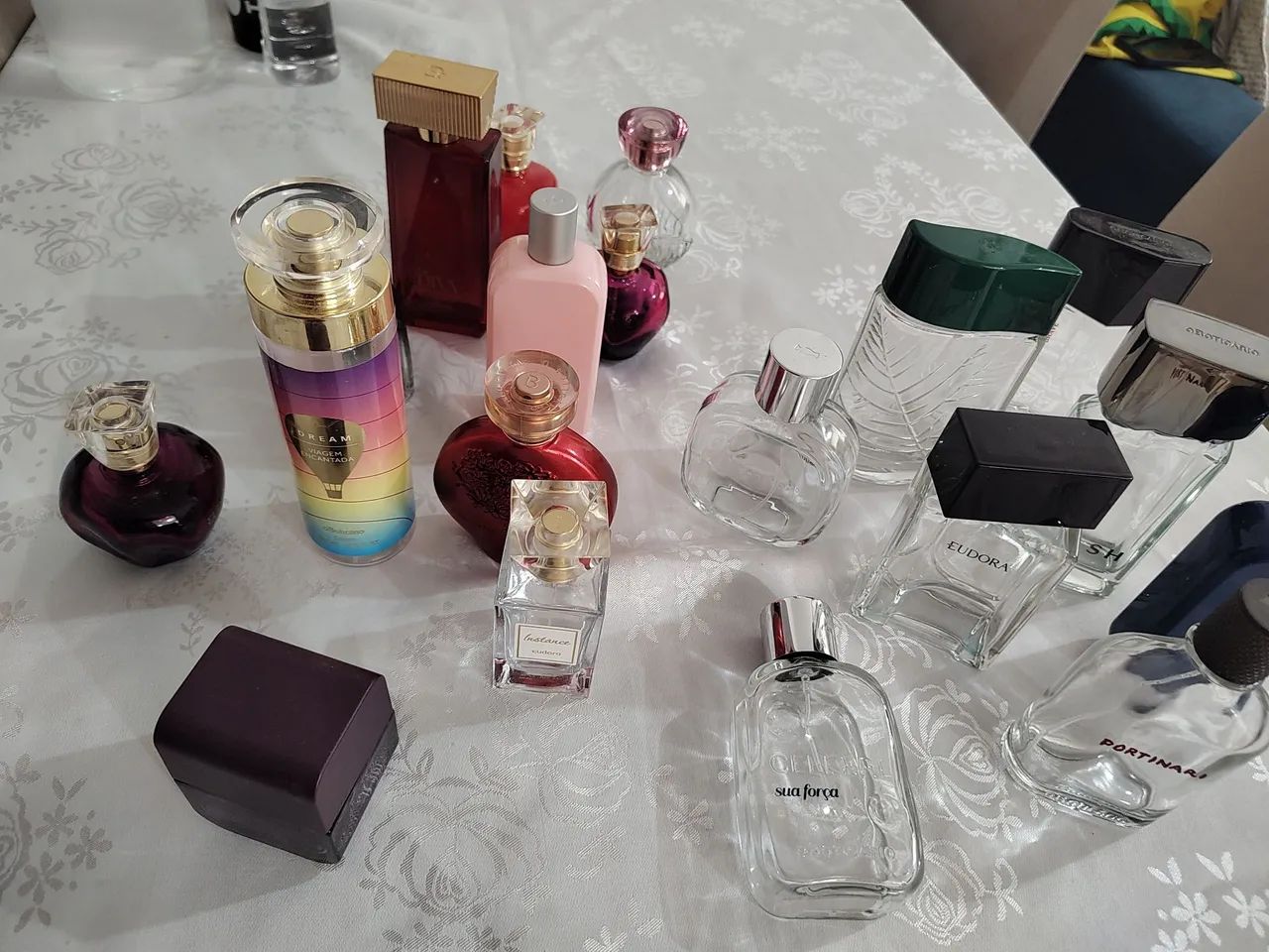 Frascos de perfume usados - Foto 3