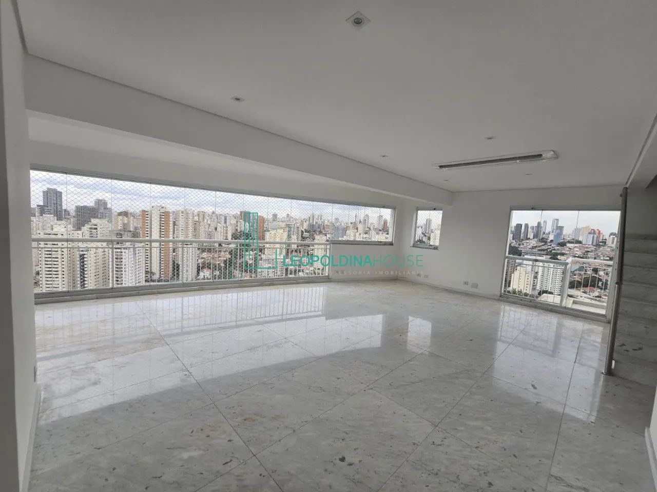 Cobertura Vila Romana - 290m²- 3 suítes e piscina - Foto 3