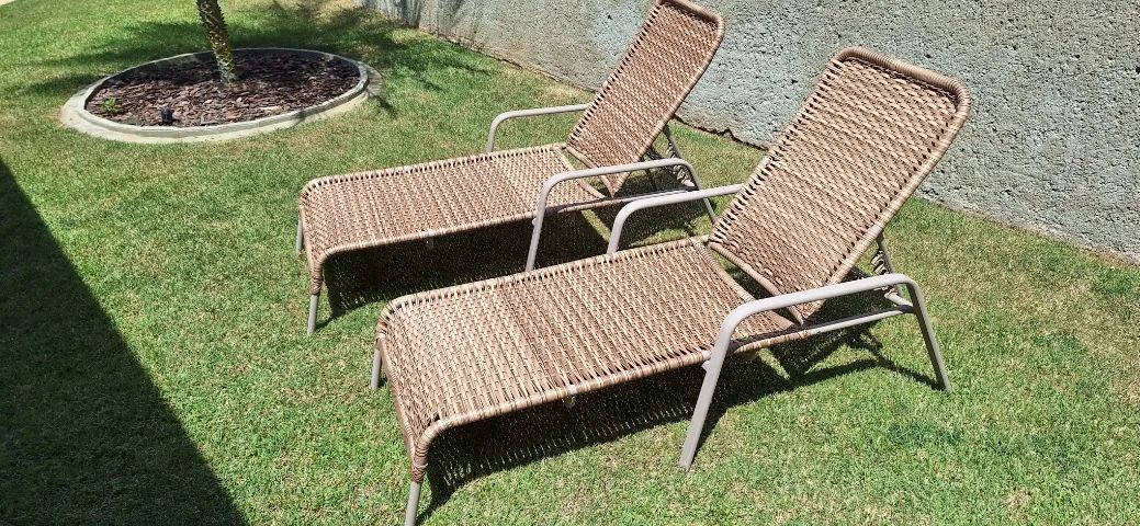 Espreguiçadeira de piscina - Foto 4