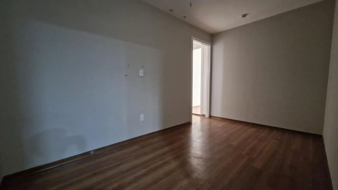 Sala comercial ao lado do shopping Praia da Costa  - Foto 2