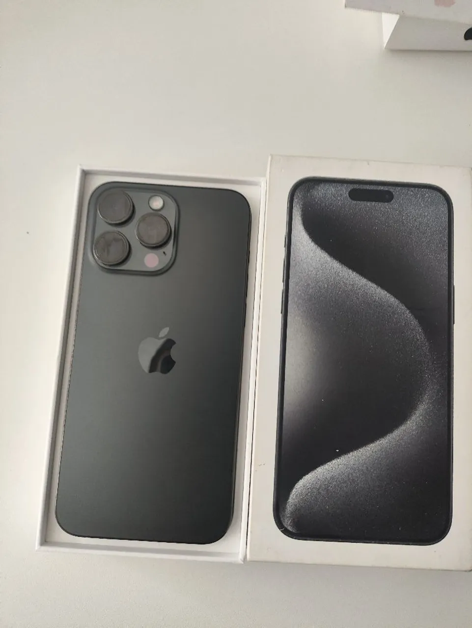 iPhone 14 Pro 256GB Preto Bateria 100% Semi Novo C/Caixa Loja