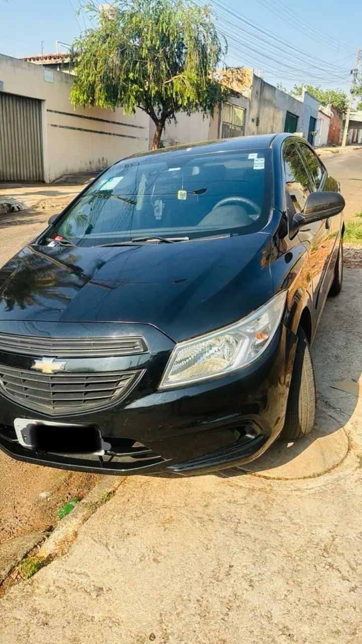 Chevrolet Onix ONIX HATCH Joy 1.0 8V Flex 5p Mec. 2018