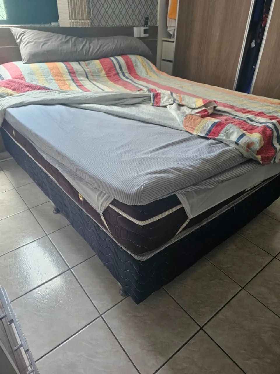 Cama box casal 