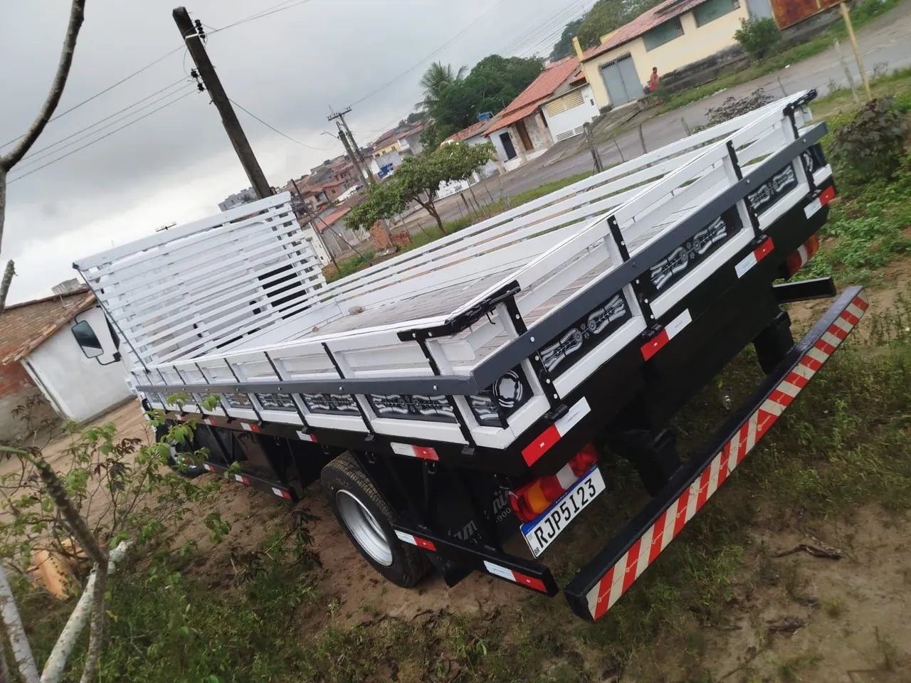 Accelo 815