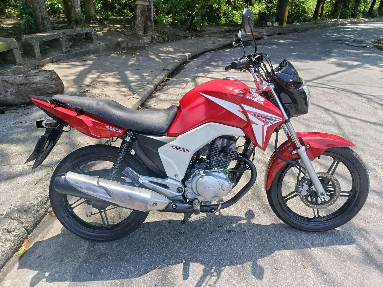 Titan ex 2014