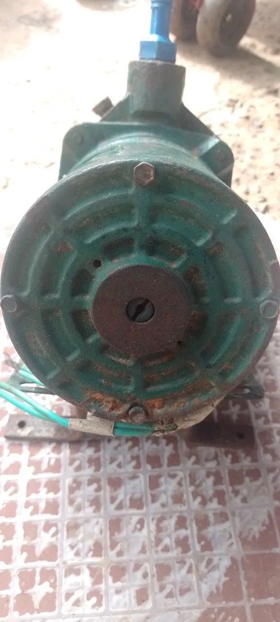 Bomba d'água Schneider  - Foto 2