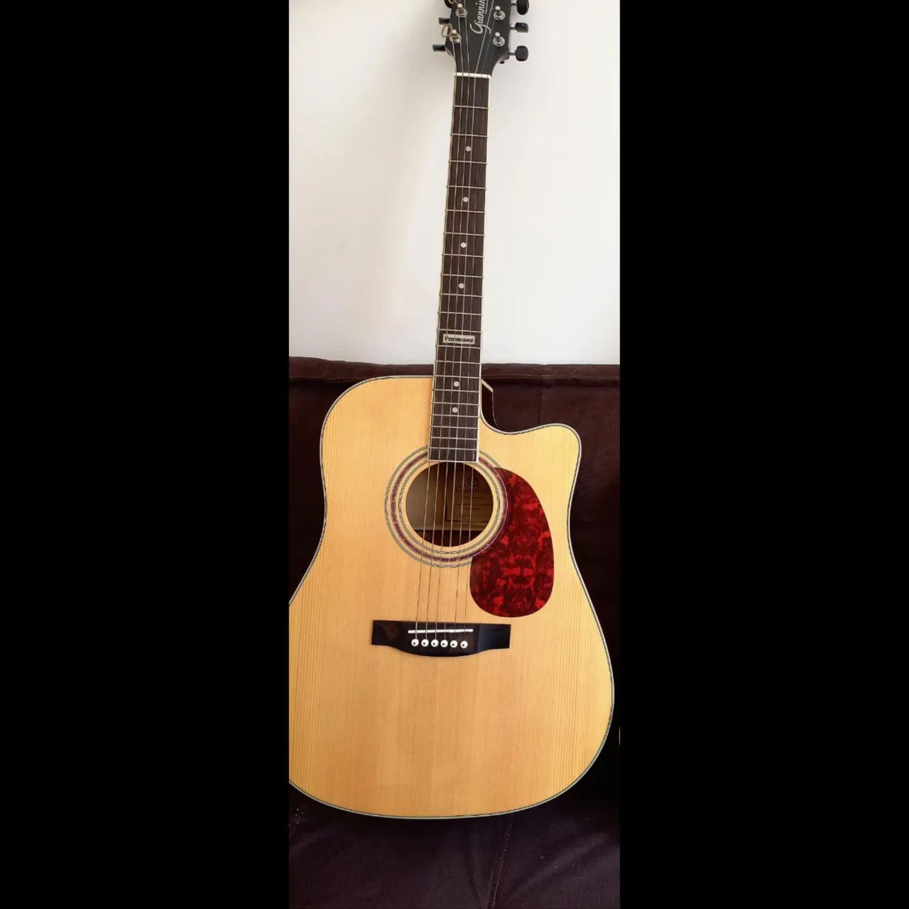 Vendo violão 