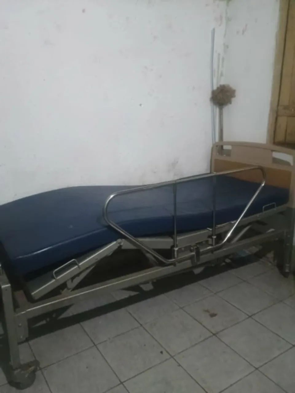 Maca Hospitalar com Grade Lateral ? R$ 800 - Foto 5