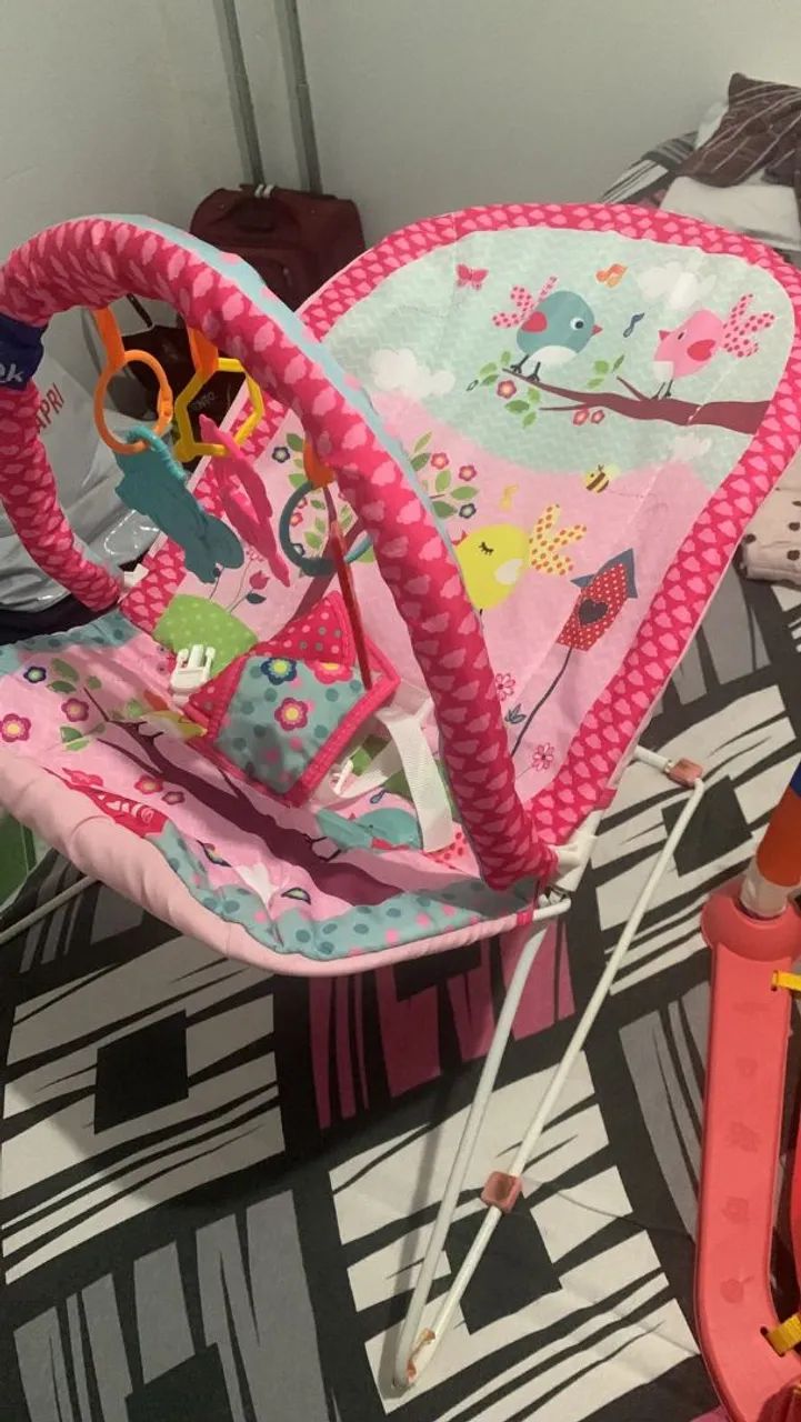 Cadeira bebê junto com tapete - Foto 2