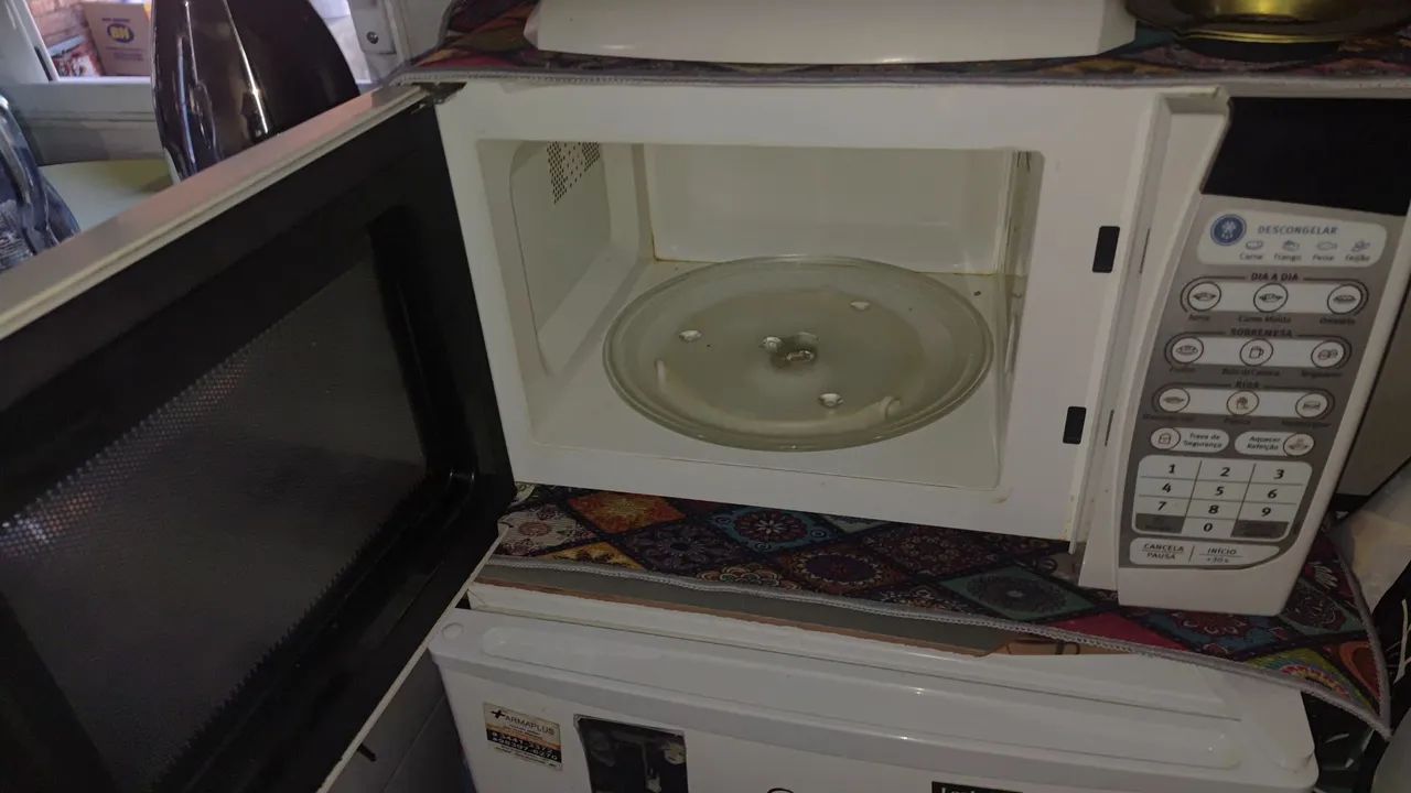 Micro-ondas Electrolux - R$ 260,00<br> - Foto 3