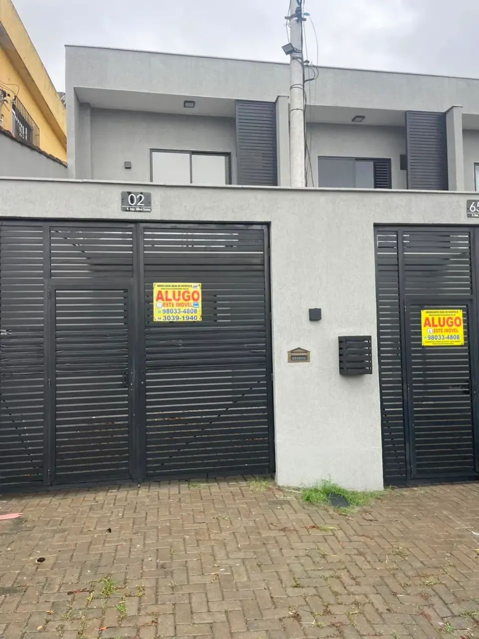 Imóvel para aluguel e venda possui 90 metros quadrados com 2 quartos.