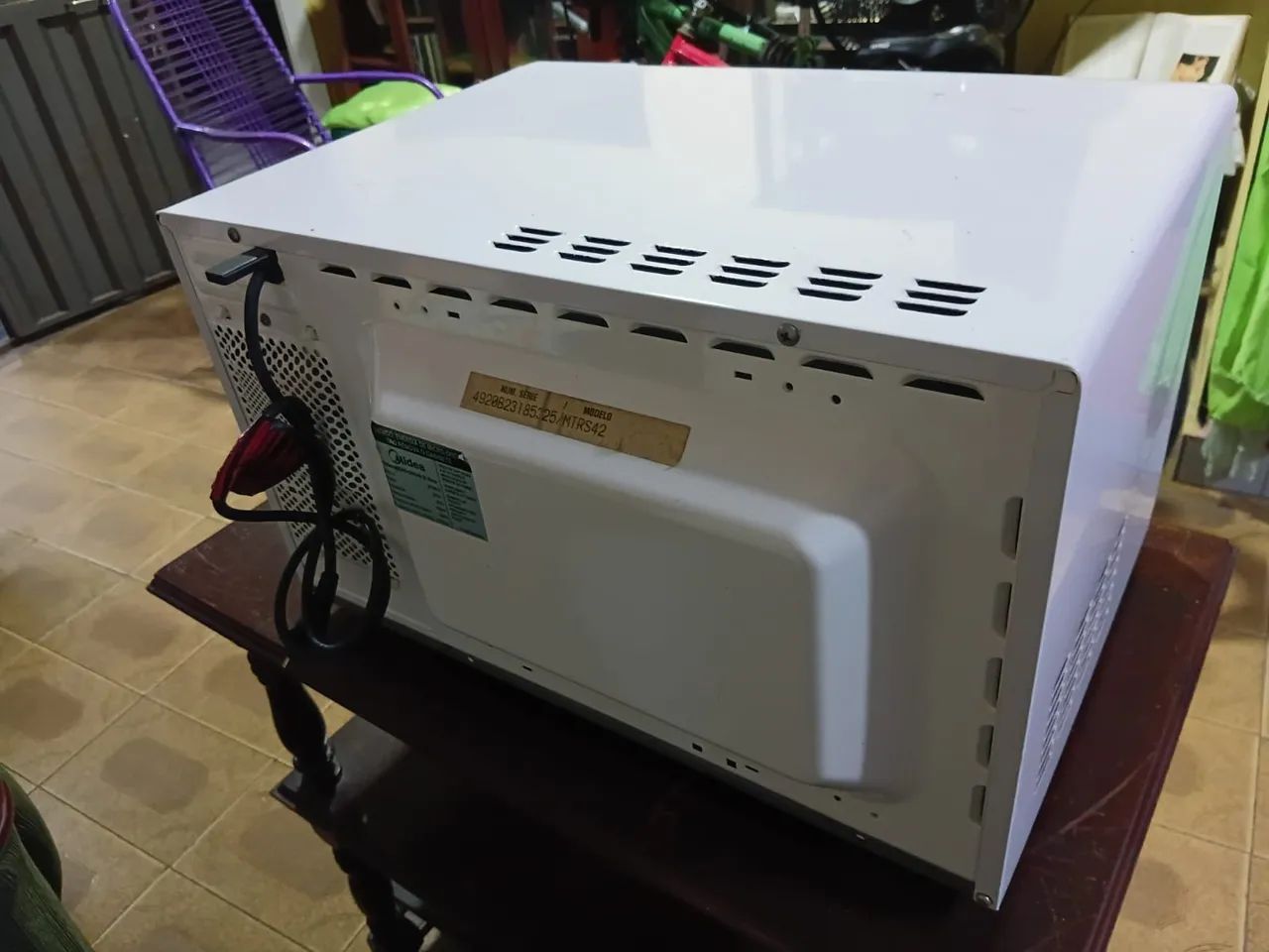 VENDO MICROONDAS MIDEA 30 L - Foto 4