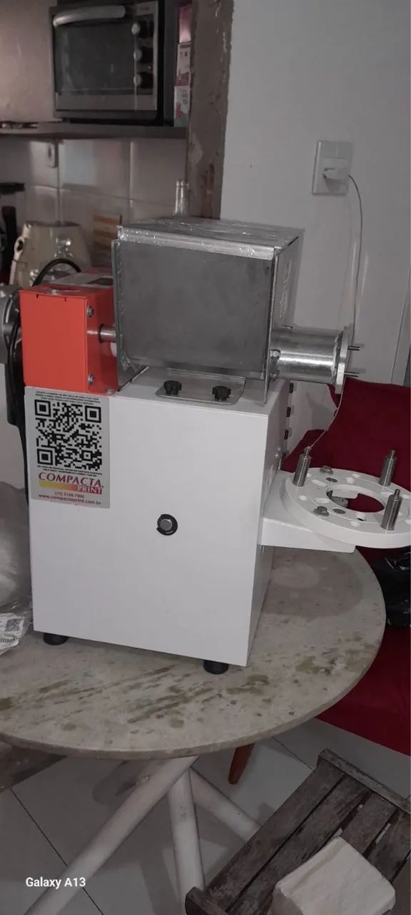 Máquina de Salgados Compacta Print Completa + Bicos para Churros e Salgados - Foto 4