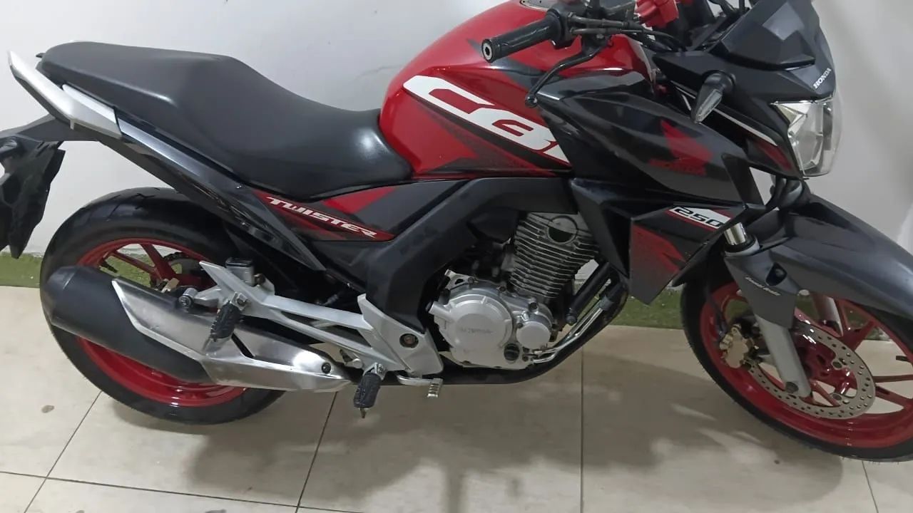 Cb Twister 250 - Foto 4