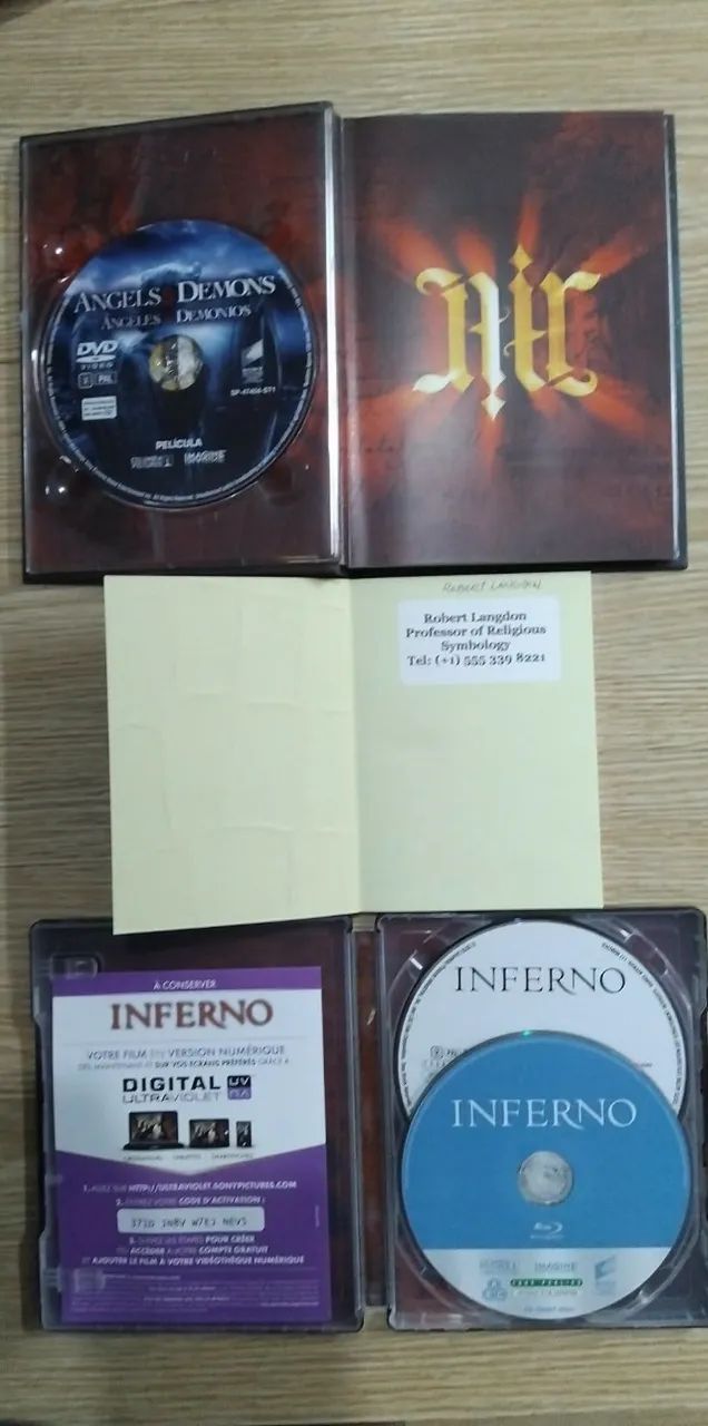 Kit Tom Hanks Robert Langdon DVD Digibook Blu-ray Steelbook - Foto 3