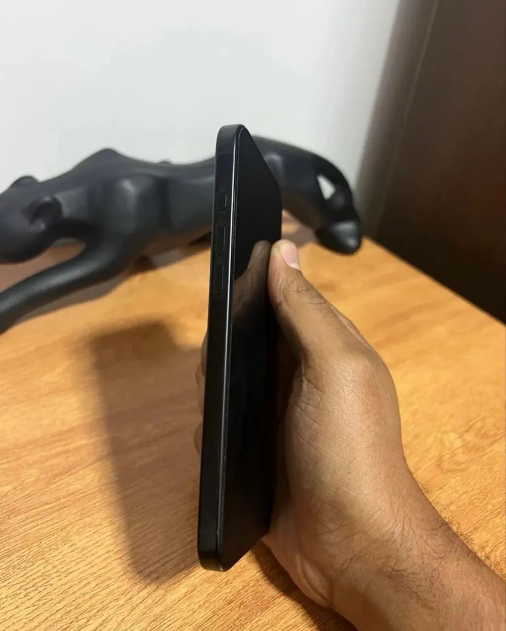 Iphone 16 pro 512gb - Foto 3