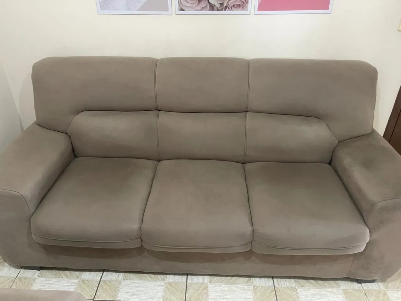 Sofá 3 Lugares Bege 