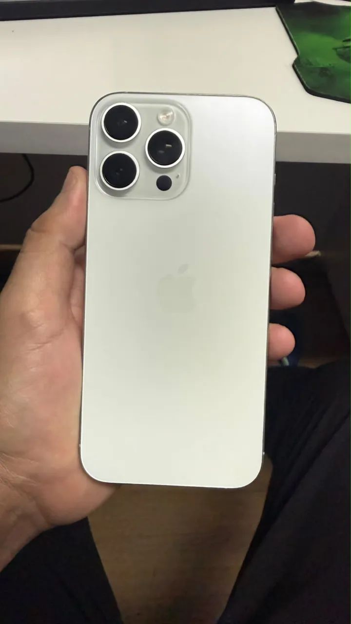 iPhone 16 pro Max  - Foto 2