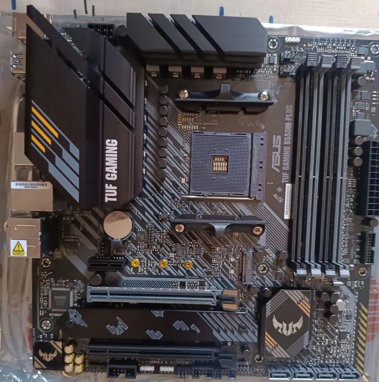 Placa mãe B550M ASUS TUF GAMING plus 