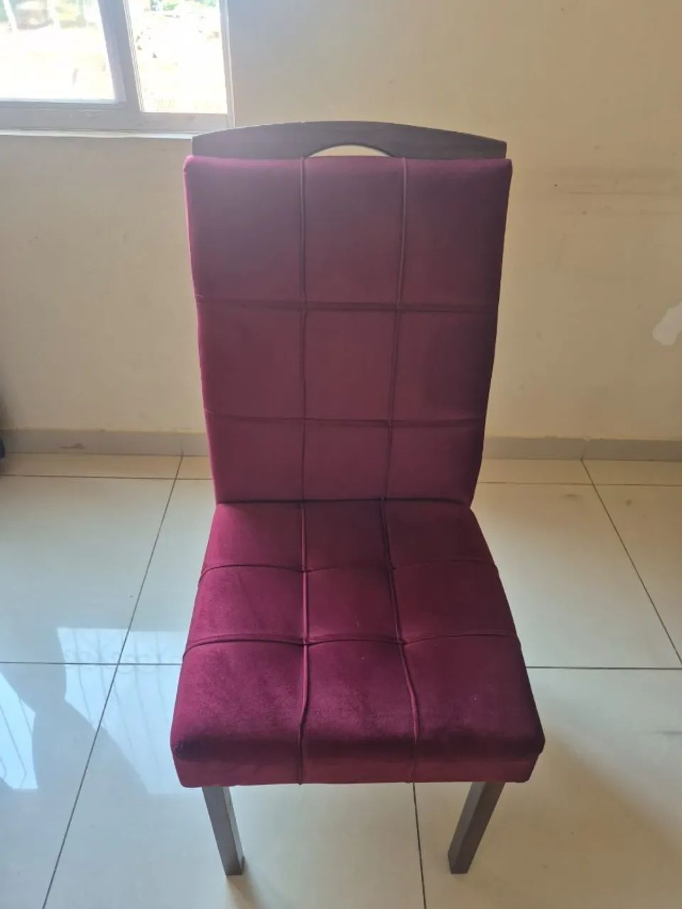 MESA COM 4 CADEIRAS TAMPO DE VIDRO - Foto 3