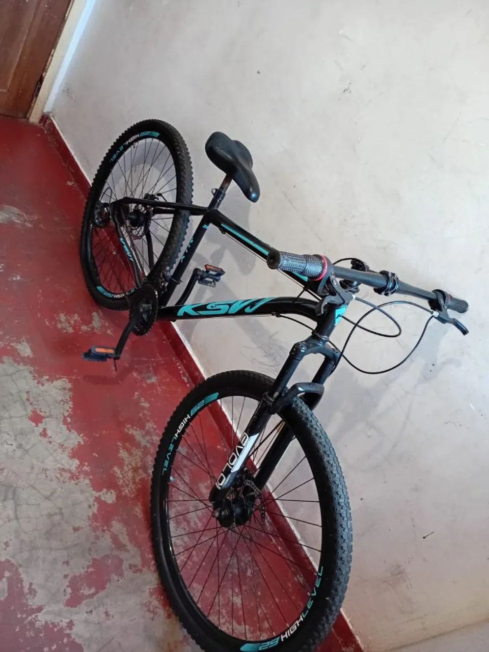 Bicicleta [KSVJ] Aro 29  Conservada. - Foto 2