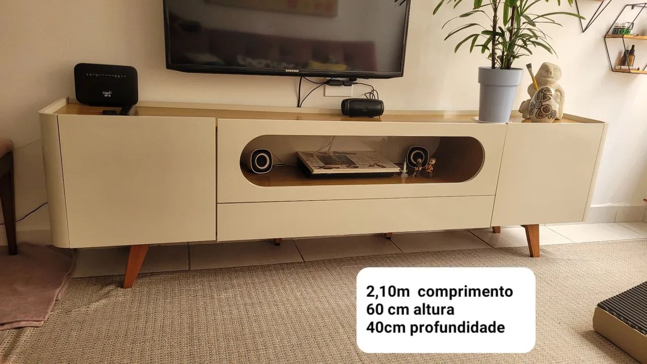 Rack em MDF e madeira maciça marca Gelius Móveis.  - Foto 2