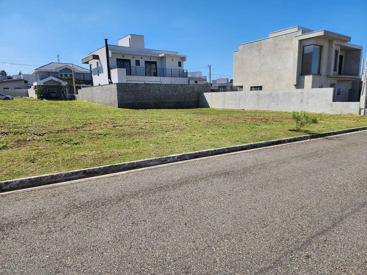 Foto - São José dos Campos - Loteamento Floresta