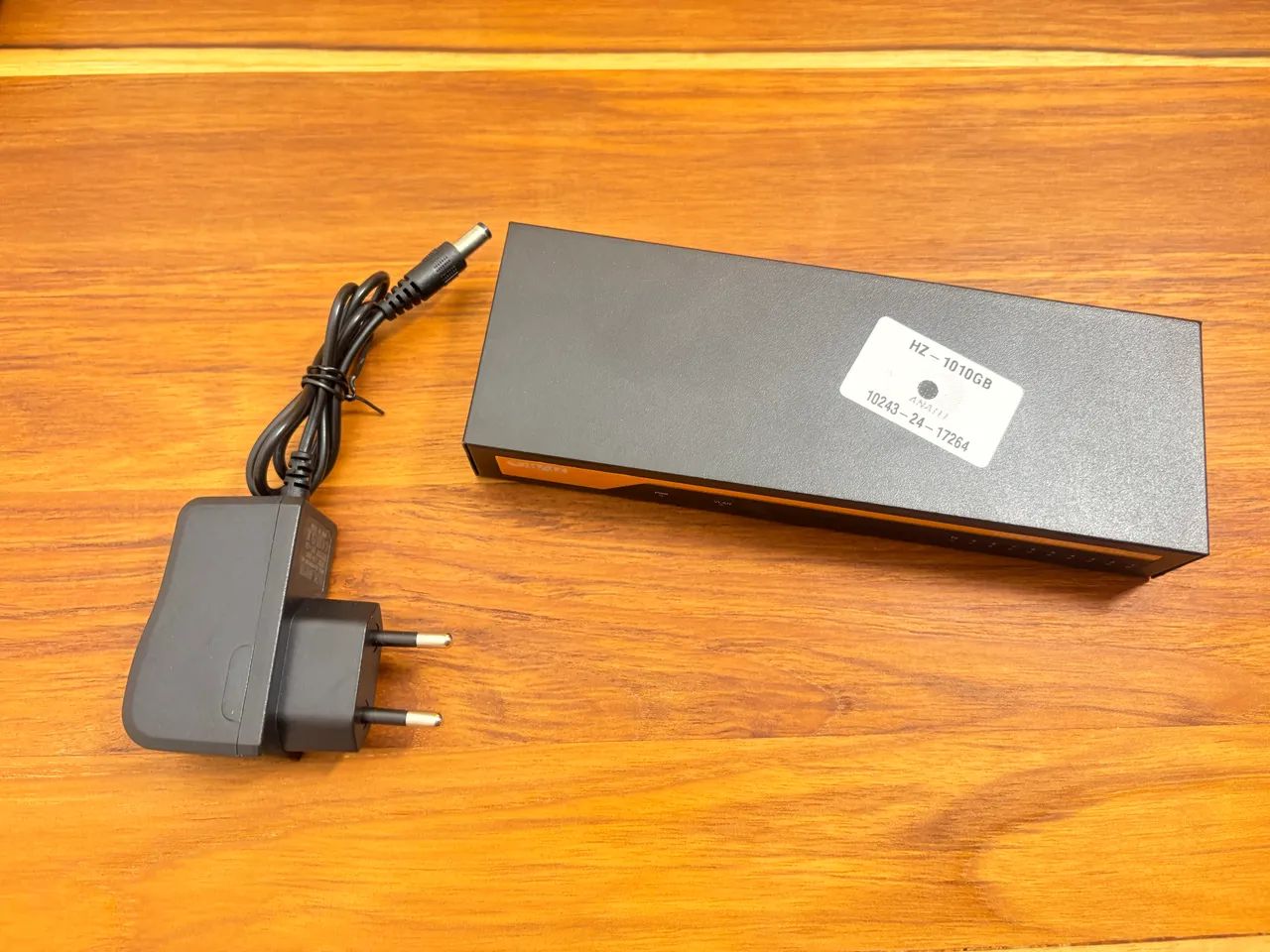 Switch De Rede Gigabit Haiz 8 Portas E 2 Uplink 100/1000mbps - Foto 5