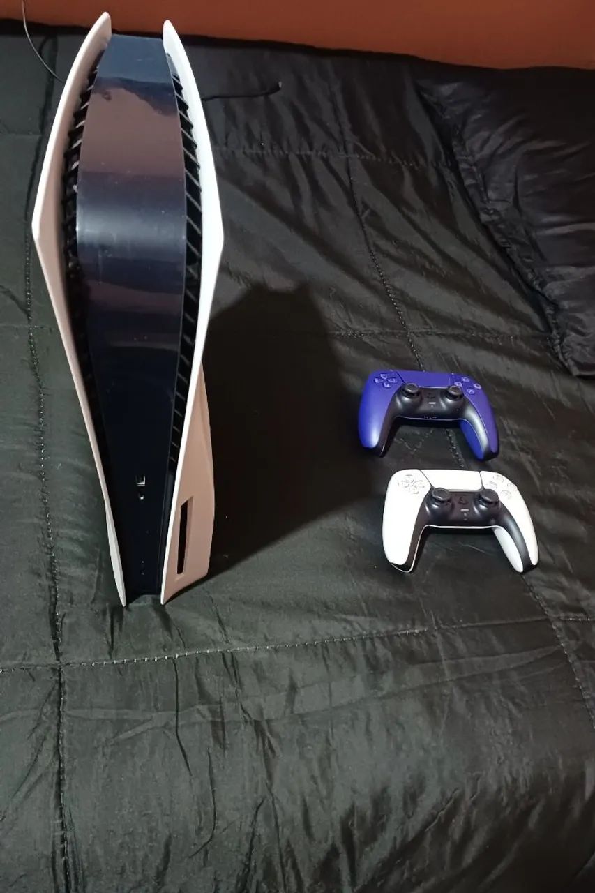 Ps5 com dois controles - Foto 2