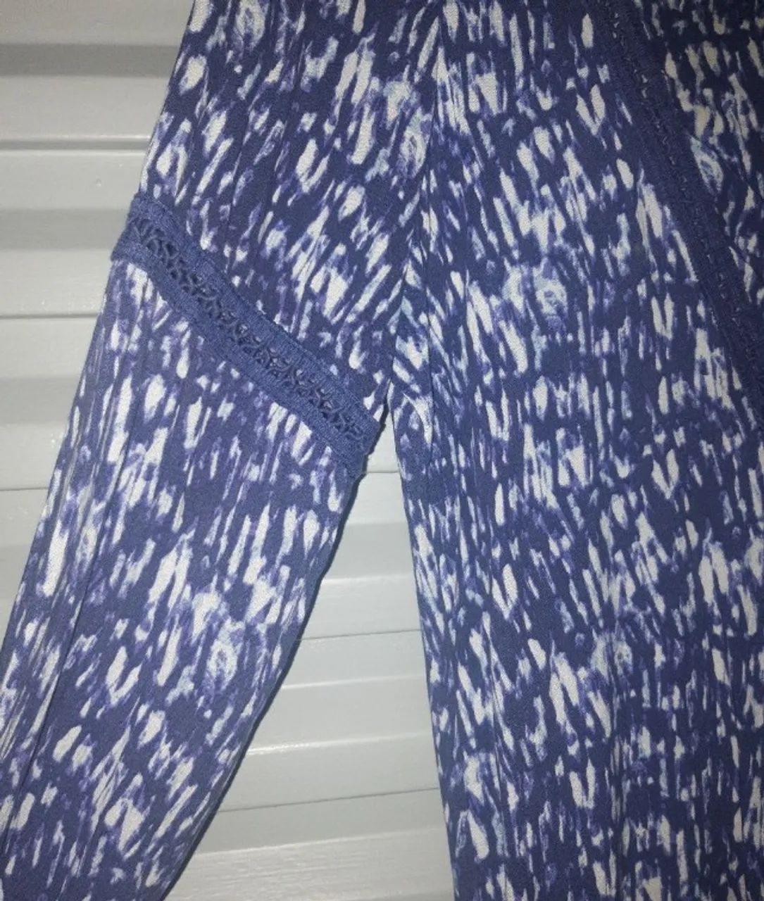 blusa em viscose com renda tam 40 - Foto 2
