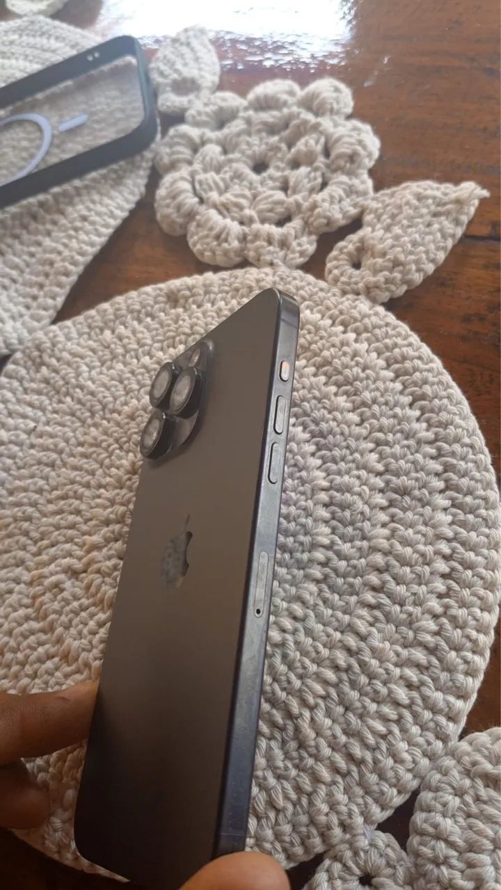 iPhone 15 pro Max 512 g - Foto 3