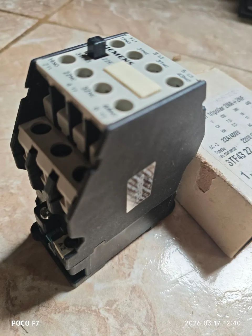 Contator tripolar 2NA + 2NF Siemens 32A - Foto 2