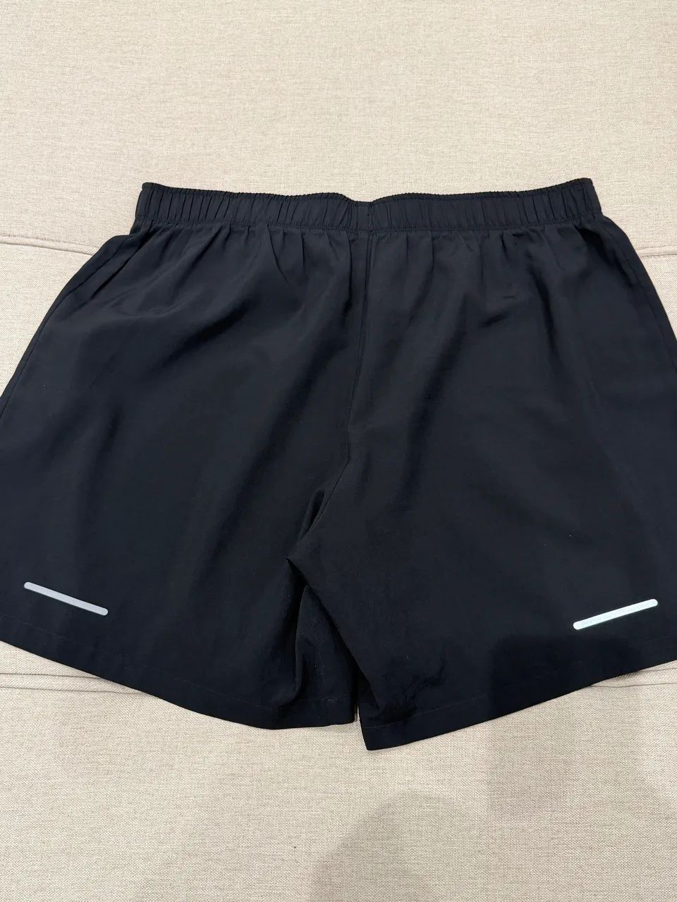 Short de corrida Asics Original  novíssimo GG - Foto 2