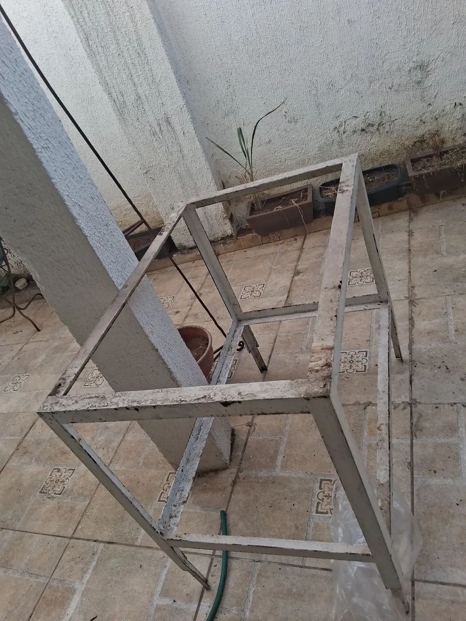 Armação de ferro para mesa