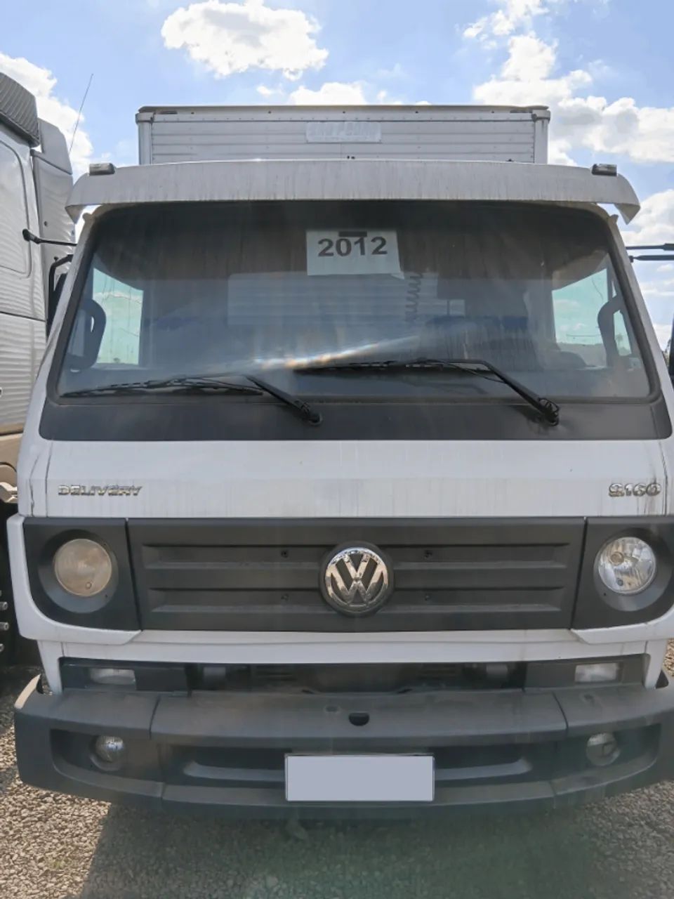 VW */2012 R$ 180.000,00  *
