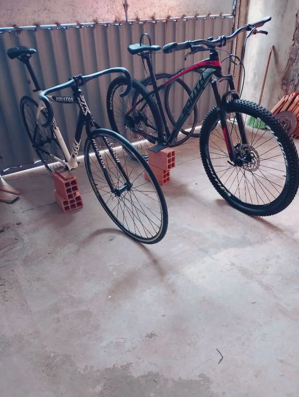 Vendo essas duas bicicletas 
